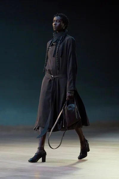 Look 4